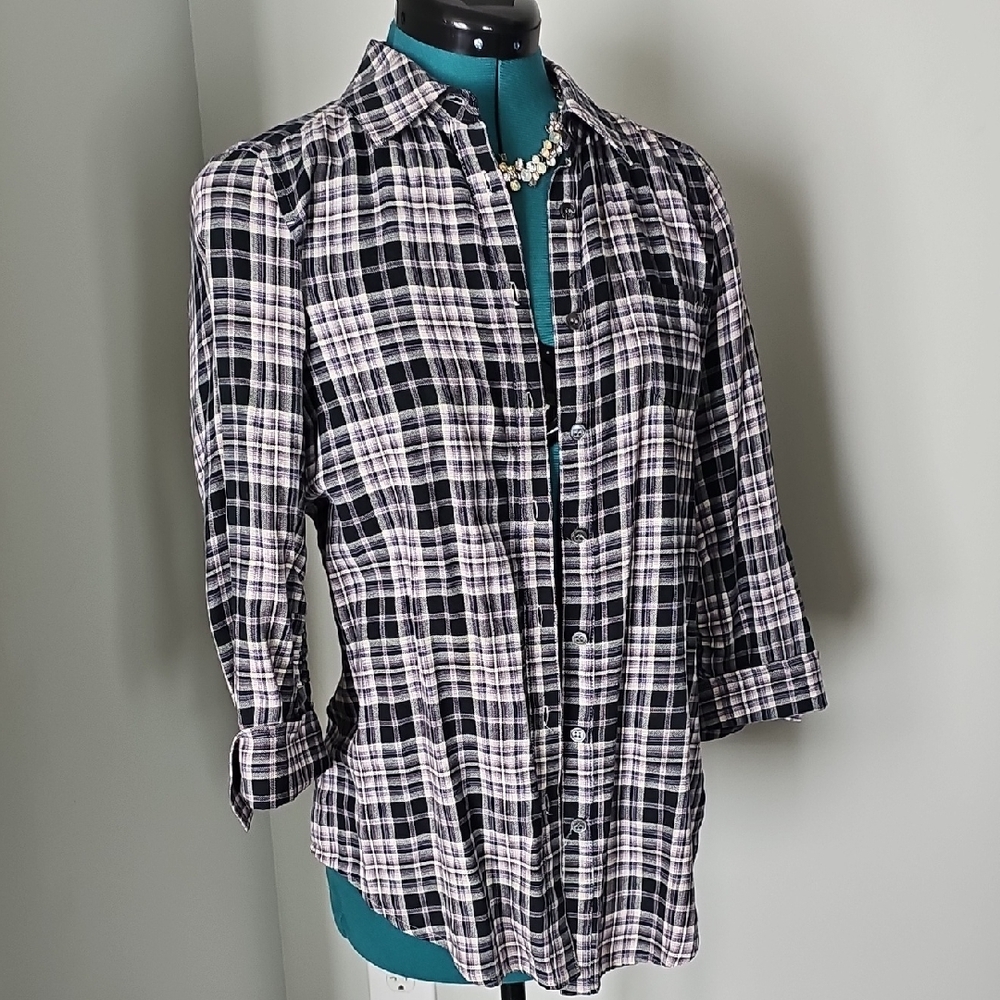 Elizabeth and James Black & White Button Down Shirt From Bergdorf Goodman. Sz Sm